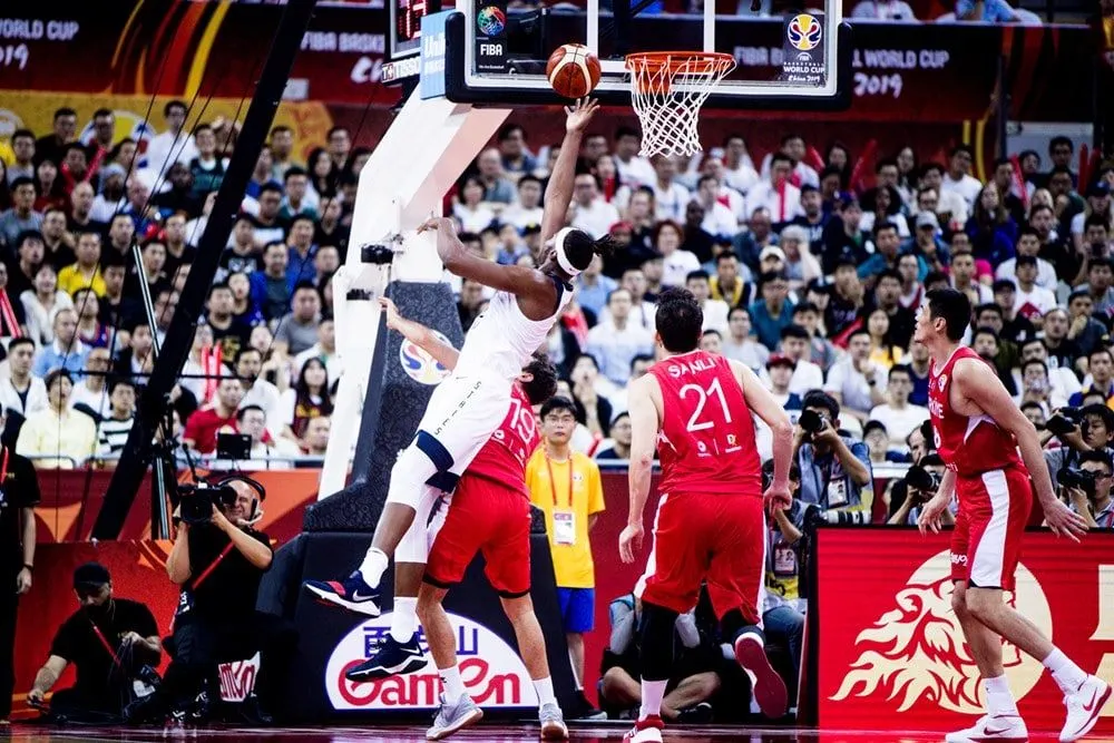 Vidéo: Les meilleurs moments de la 4e journée de Coupe du monde