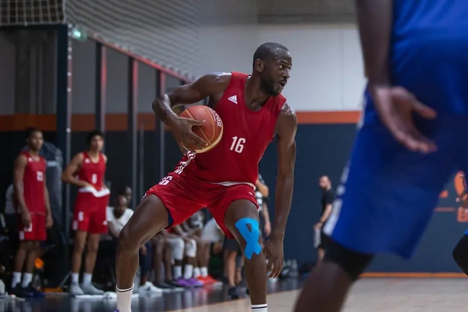 En direct avec Nobel Boungou-Colo (Paris) : « c’est quelque chose de jouer pour Limoges »