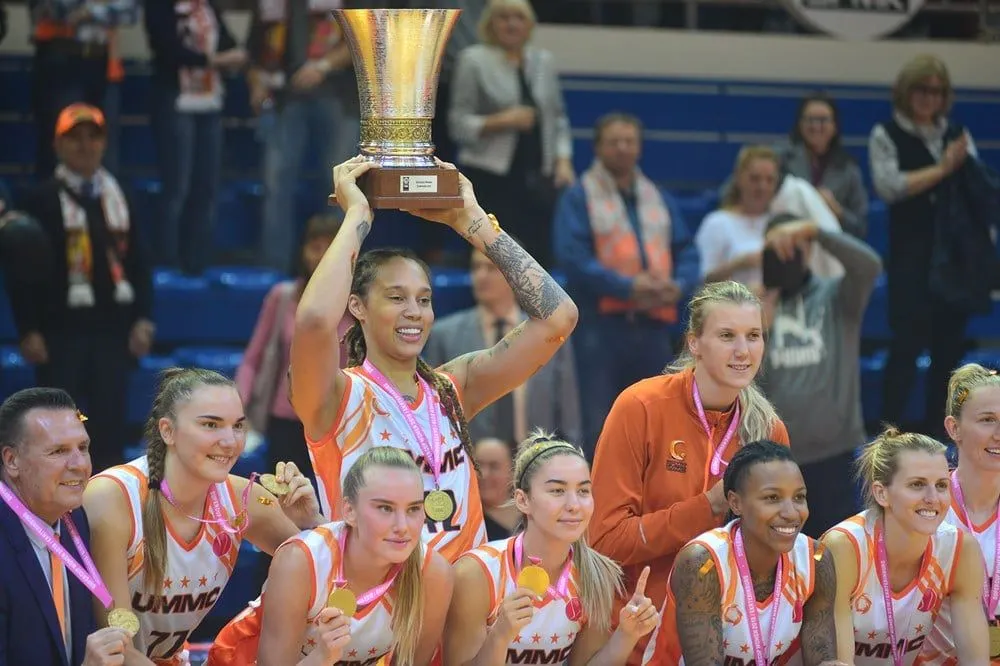 Féminines: Ekaterinbourg a remporté la SuperCup pour la 4e fois