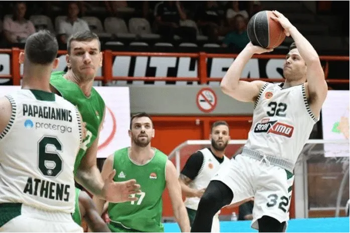 Panathinaikos : Jimmer Fredette sur le départ pour cause de baisse du budget