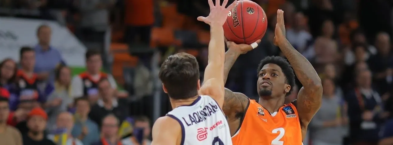 Boulazac change Tyler Larson par Patrick Miller