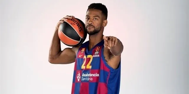 Vidéo: 36. Un record absolu de triples en Espagne, 8 pour Cory Higgins