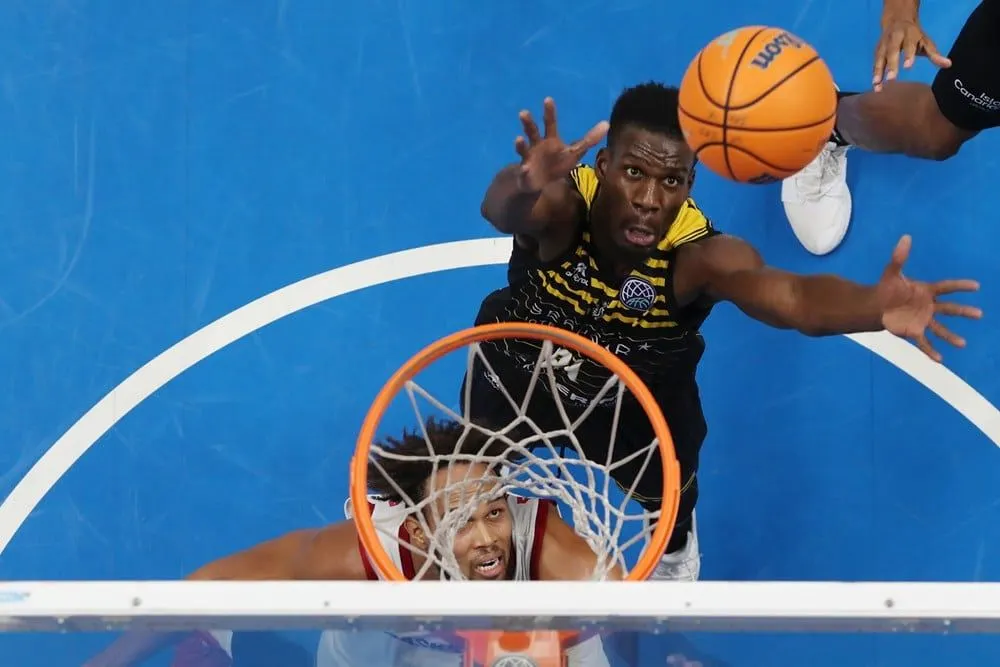 Les chiffres – 17 points, 8 rebonds et 6 interceptions pour Lahaou Konate (Tenerife) face à Nymburk