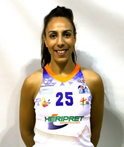 Ligue 2- Sabrine Bouzenna (Aulnoye-Aymeries): « Revenir d’une grossesse, c’est possible »