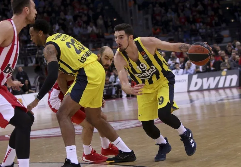 Turquie: Nando De Colo (Fenerbahçe) absent durant 3 ou 4 semaines