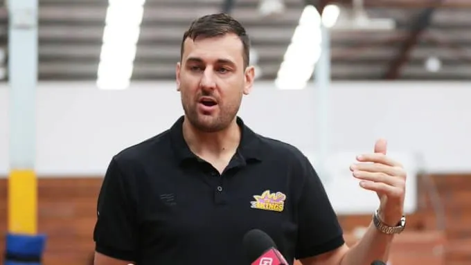 Australie: Andrew Bogut ne va pas re-signer avec les Sydney Kings mais souhaite toujours disputer les JO de Tokyo