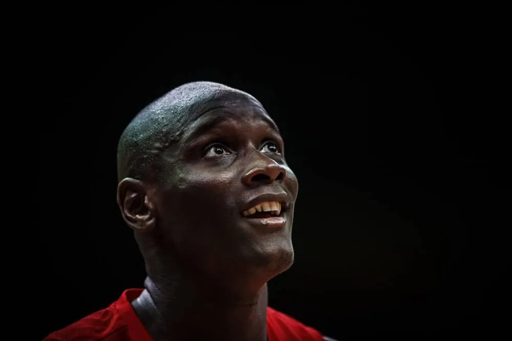 Le maillot d’Amara Sy sera retiré à l’Astroballe