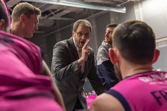 [REDIFF] Interview (1) – Vincent Lavandier (coach Glasgow Rocks): « Il y a des matches en prime time sur la BBC. C’est ça le paradoxe »