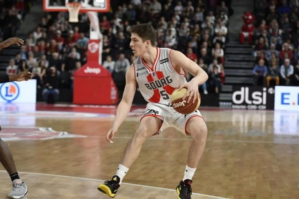 En direct avec… Hugo Benitez (Bourg) : « Si je peux jouer un jour l’Euroleague à Barcelone, j’aurais atteint mon rêve »