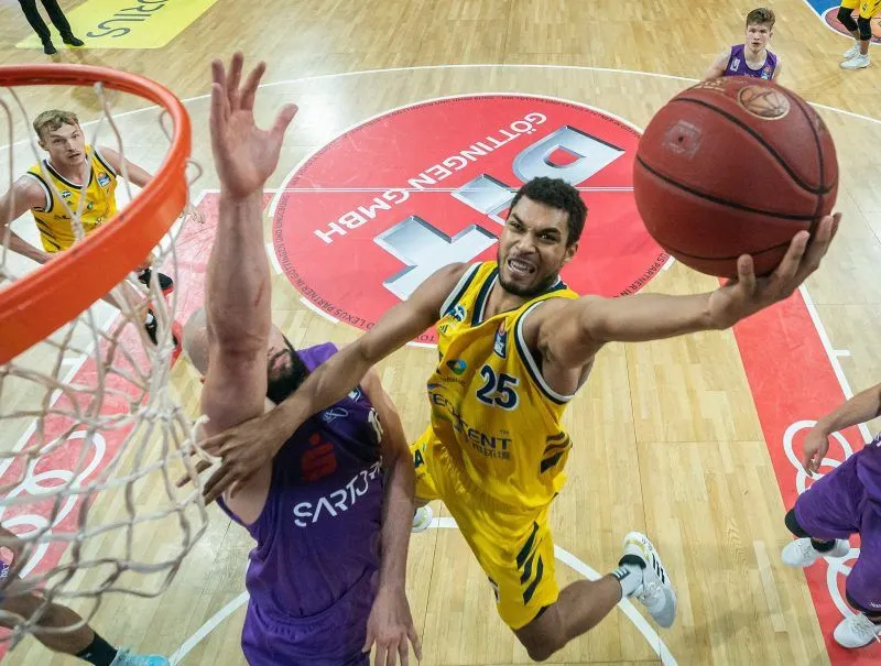 Allemagne: Berlin-Oldenbourg et Ulm-Ludwigsbourg en demi-finales