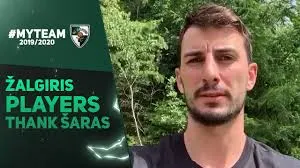 Vidéo: Les anciens du Zalgiris Kaunas dont Léo Westermann rendent hommage à Sarunas Jasikevicius