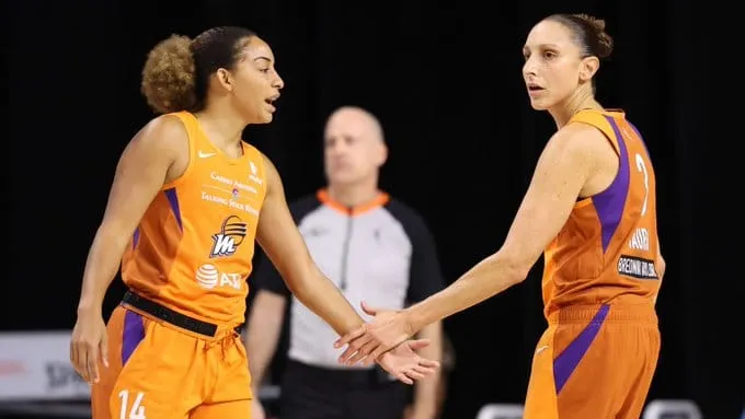 WNBA: Nouveau record en carrière pour Bria Hartley: 27 points – « J’ai toujours pensé que c’était une joueuse fantastique », dit sa coach