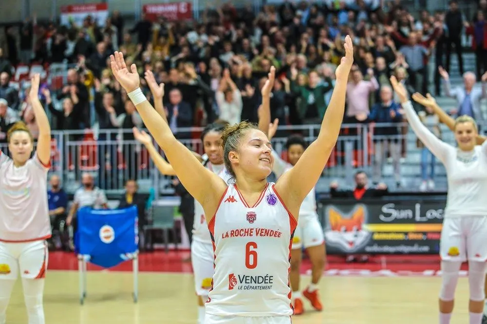 En direct avec… Caroline Hériaud (Roche Vendée) : « Bourges, c’est un peu la Mercedes de la Ligue Féminine »