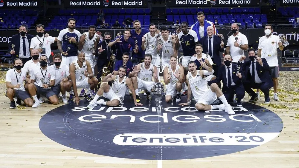 Supercopa Endesa : premier trophée pour le Real Madrid face à Barcelone (72-67)