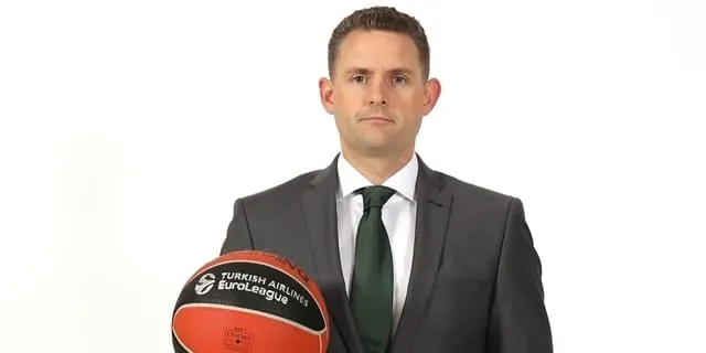 Euroleague : L’ancien coach du Zalgiris Kaunas, Martin Schiller, attend toujours que son contrat soit réglé