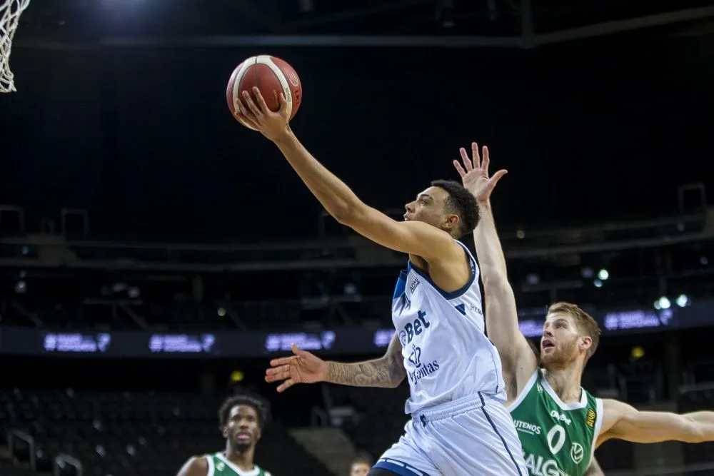 Lituanie: Tom Digbeu, 19 ans, en feu contre le Zalgiris Kaunas: 27 points et 11 rebonds