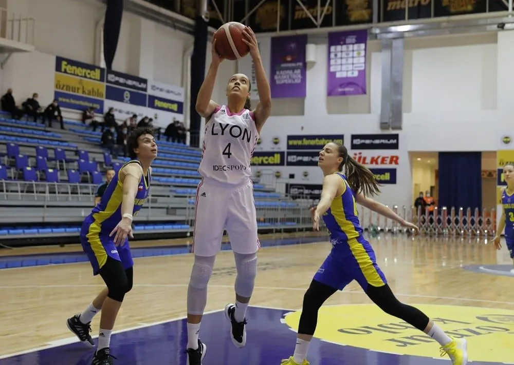 Euroleague féminine: Lyon passe, Bourges casse