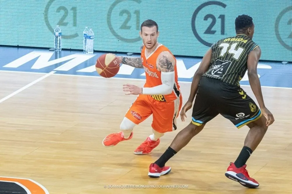 Le chiffre : 33 d’évaluation pour Antoine Eito (Le Mans)