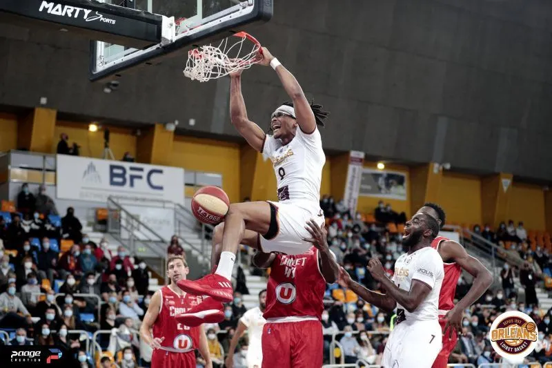 Spécial Salaires – Orléans : Chima Moneke, la TRÈS bonne affaire !