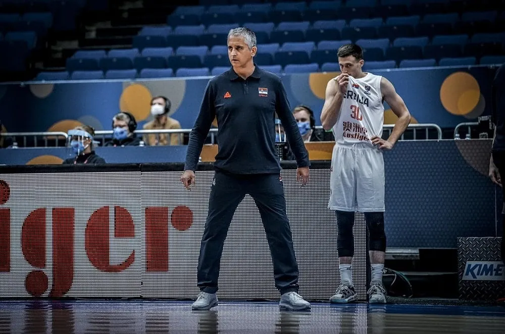 Igor Kokoškov va coacher la Serbie et Fenerbahçe (presque) en même temps