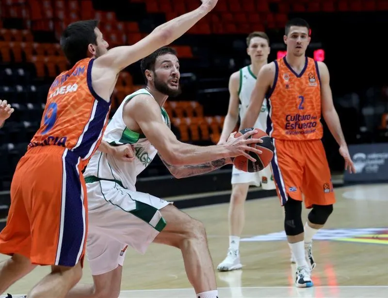 Joffrey Lauvergne et le Zalgiris Kaunas : « Je suis à un stade de ma carrière où le plus important est de profiter du basket. J’aime vraiment être ici »