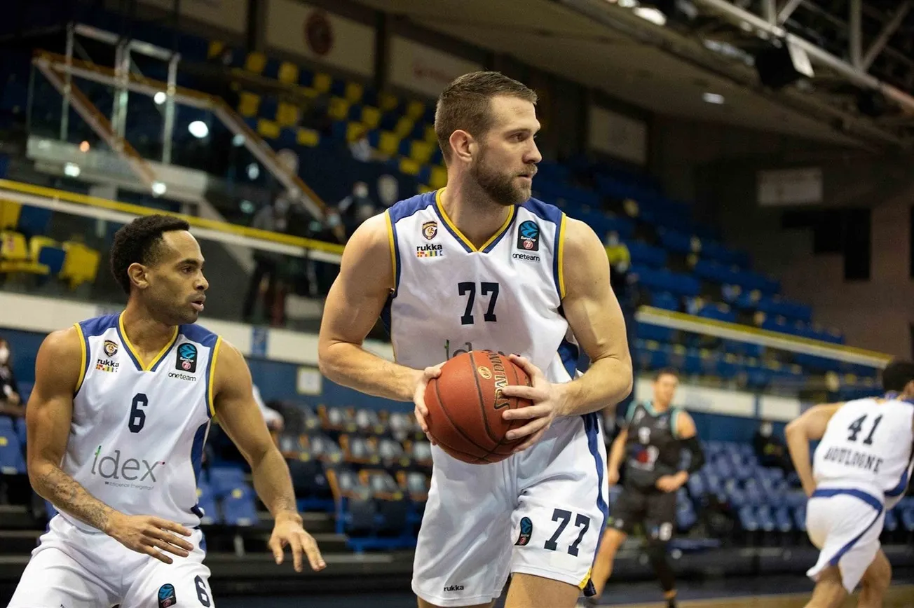 Miralem Halilovic à propos des 10 matches de suspension de Boubacar Toure : « Il aurait fallu que je sois mort sur le parquet pour qu’il soit sanctionné toute la saison ? »