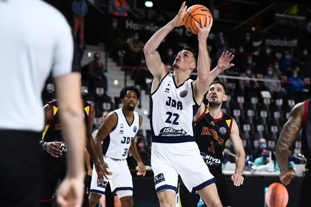 Alexandre Chassang : le col bleu des Bleus