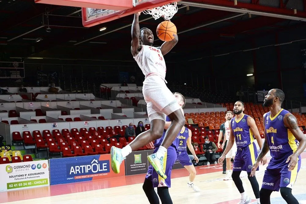 Le bilan de la saison régulière de la BCL : la confirmation Jerry Boutsiele (Limoges) et la révélation Yoan Makoundou (Cholet)
