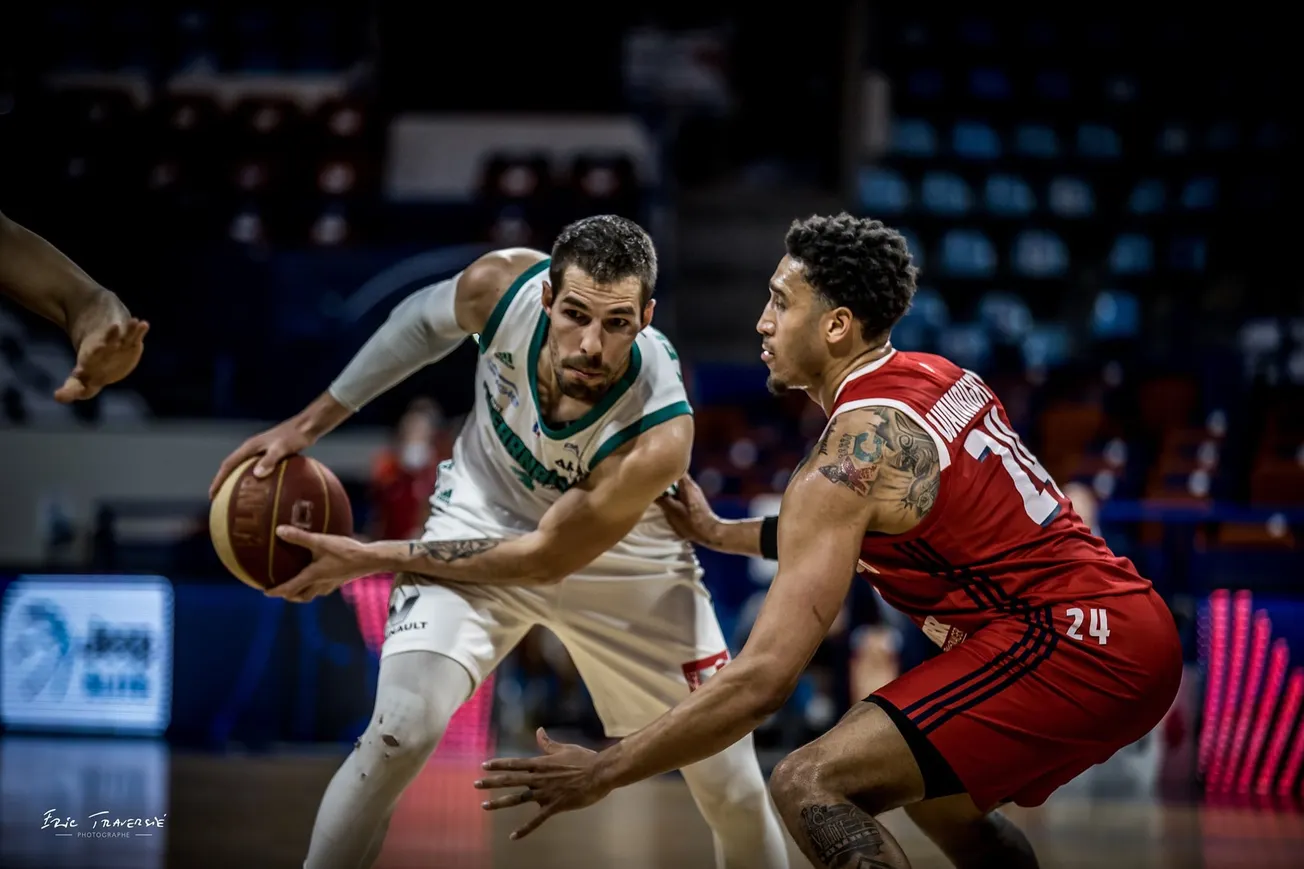 Résumés by TCL (28e journée de Jeep Elite) : Pau stoppe Strasbourg, Monaco en mode rouleau compresseur !