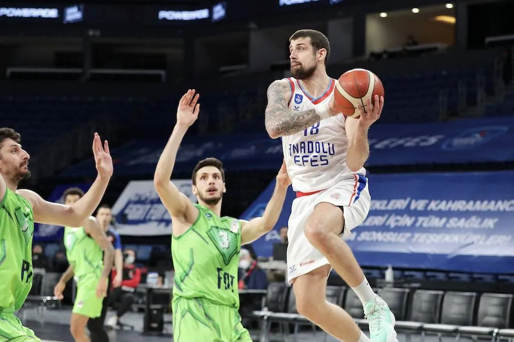 Les Français de l’étranger : Adrien Moerman et Mouhammadou Jaiteh brillent encore en Turquie