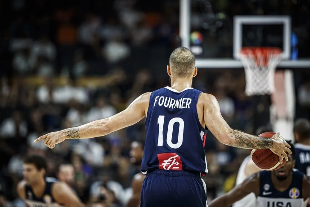 Equipe de France – Vincent Collet : « Aucun joueur pour l’instant n’a mis en balance sa carrière personnelle par rapport aux JO »