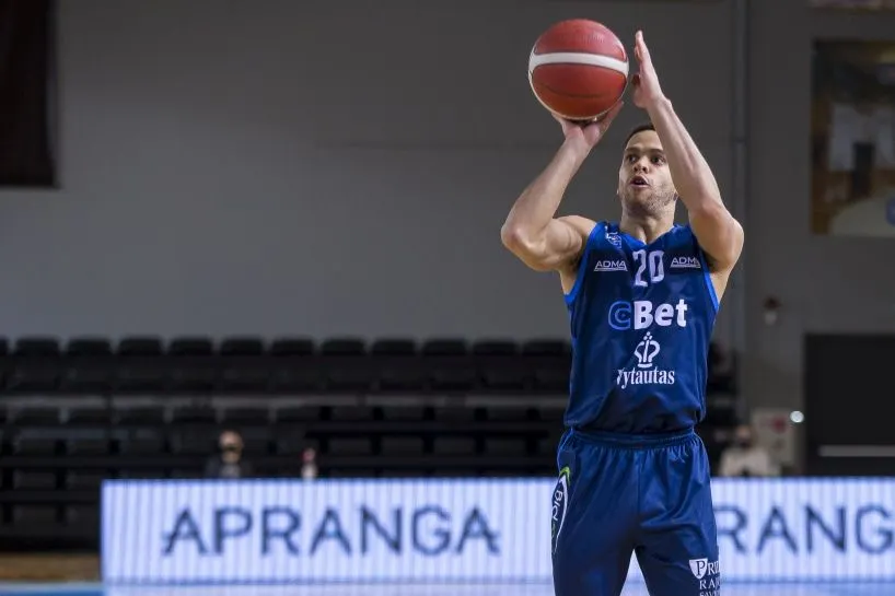 Lituanie : Une évaluation de 38 pour le Belge Manu Lecomte (ex-Pau)