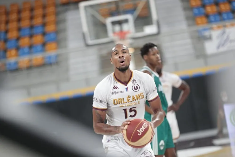 Orléans : Blessé à la main, Lamonte Ulmer arrêté de 4 à 6 semaines