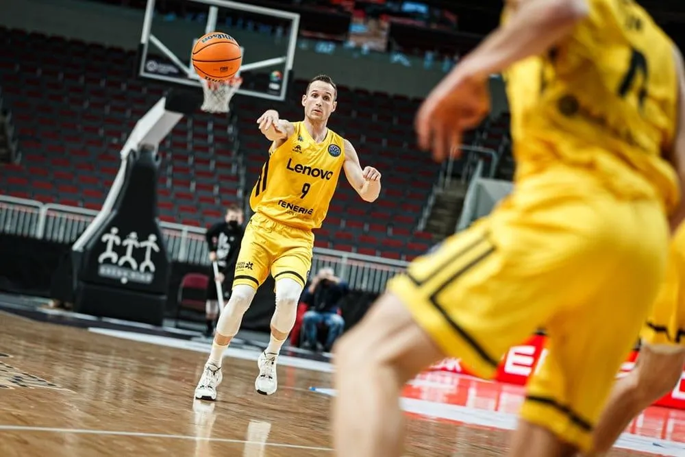 Espagne : Le Brésilien Marcelinho Huertas a battu un record de la légende de la NBA George Gervin
