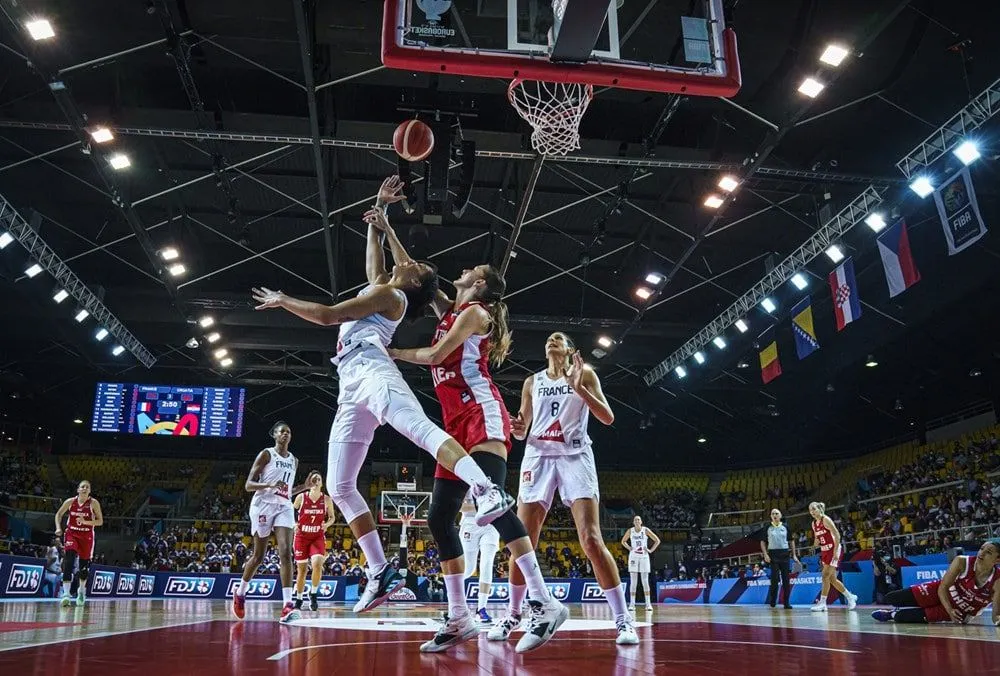 La France éblouit la Croatie pour son entrée dans l’Euro, 105-63