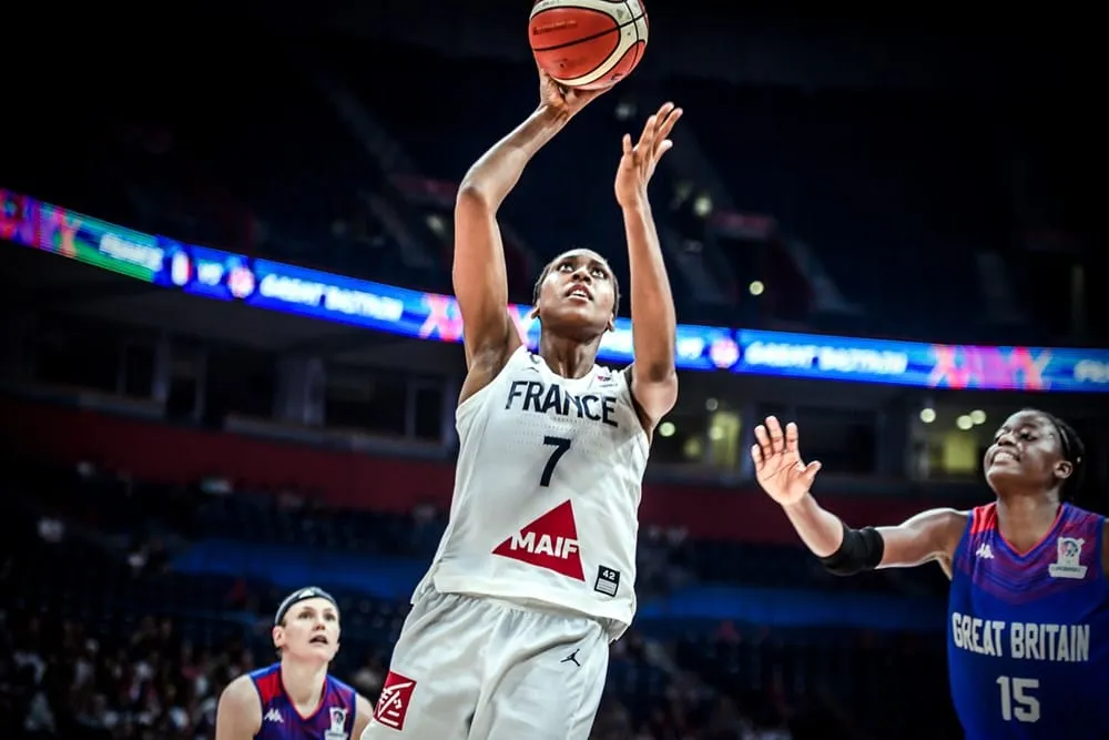 Interview – Sandrine Gruda : « J’ai l’intime conviction que nous avons l’équipe de France la plus talentueuse à tous les postes »