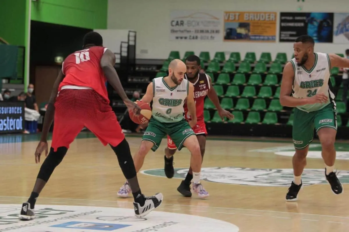 Pro B : Filip Adamovic de Gries-Oberhoffen à Rouen