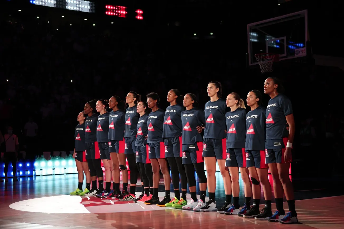 JO : Les équipes de France en route pour le Japon