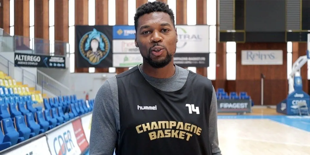 Junior Mbida rempile à Champagne Basket