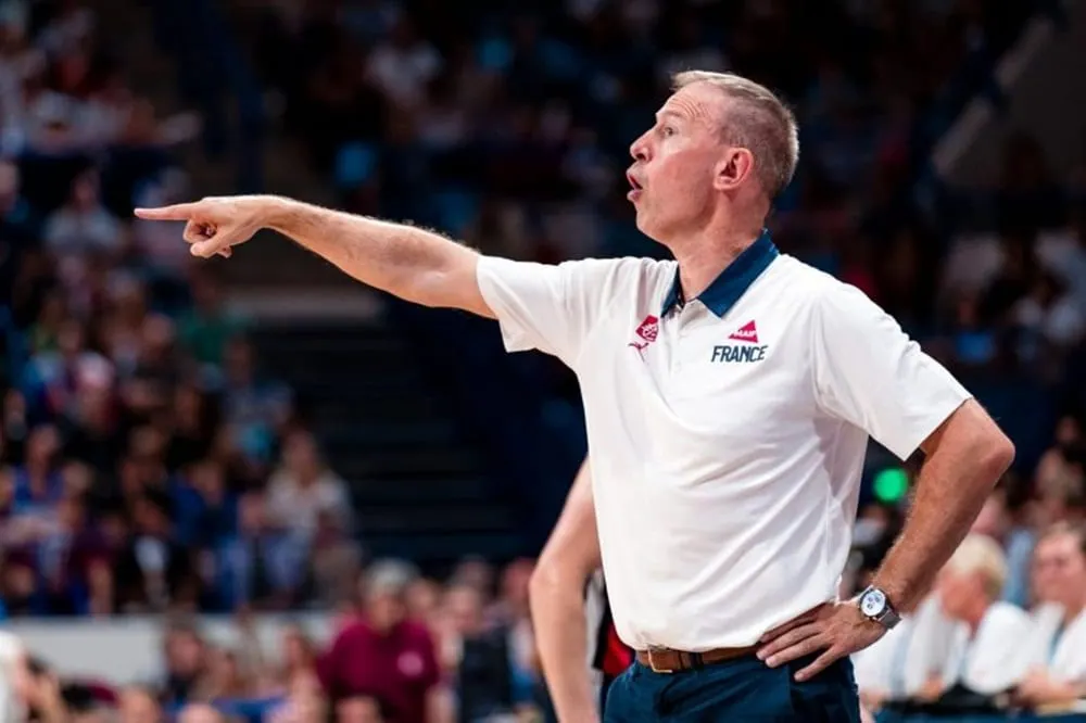 Vidéo : Il y a 35 ans, le buzzer beater extraordinaire de Vincent Collet