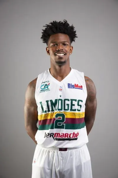 Limoges CSP – 40 ans d’histoire : un maillot en hommage à Beaublanc