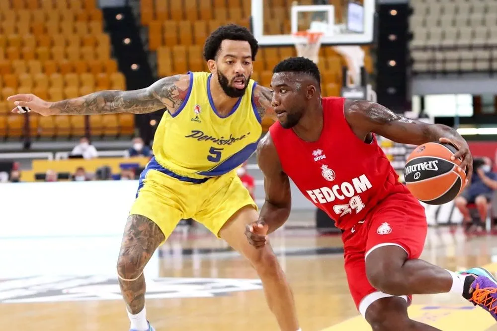 Elie Okobo et Yakuba Ouattara, l’Euroleague présente au All-Star Game