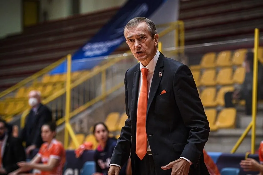 ITW Pierre Vincent (coach ASVEL féminin) : « Je reviens dans un club qui a de l’ambition, qui sort d’une saison décevante et qui veut performer »