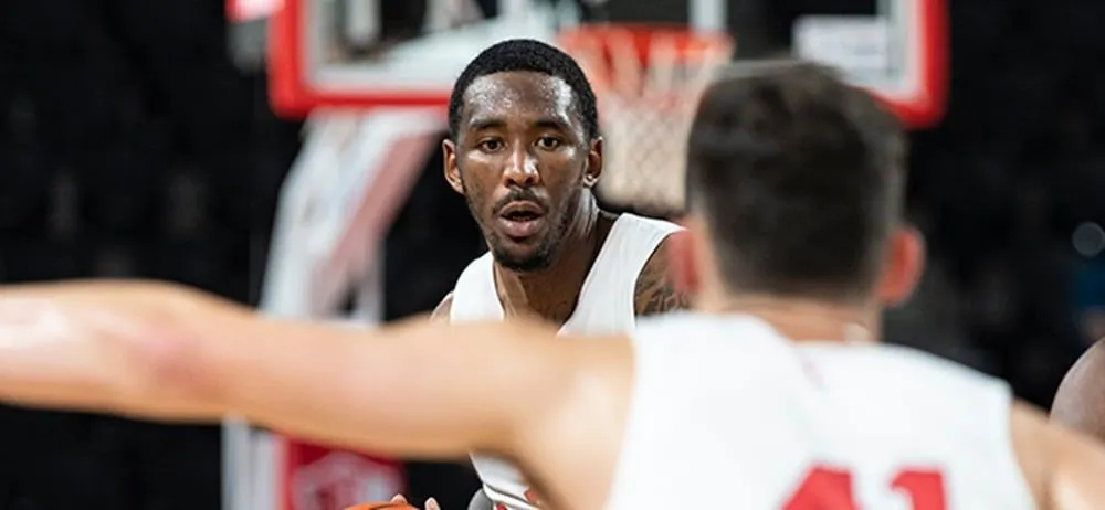 Tyler Stone n’est plus à la JL Bourg