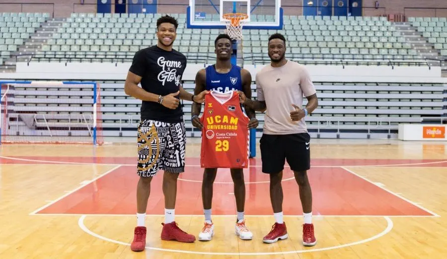 Espagne : Alex Antentokounmpo quitte Murcie pour la G-League