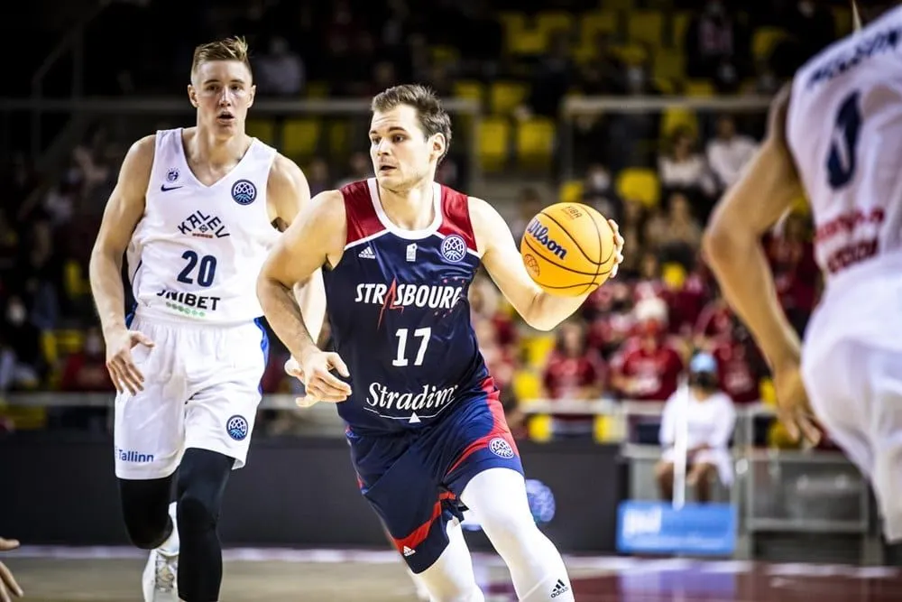 Strasbourg : Le Tchèque Jaromir Bohacik sur la touche pour une durée indéterminée