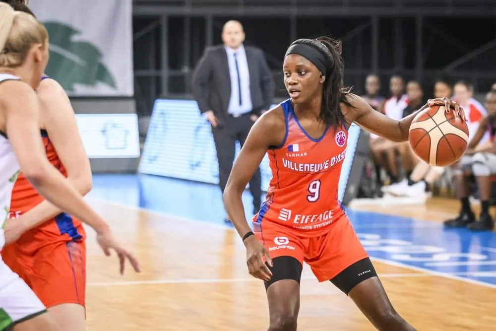 Pauline Lithard (Saint-Amand), Johanne Gomis (Villeneuve d’Ascq) et Ingrid Tanqueray (Lyon) à cœurs ouverts (2)
