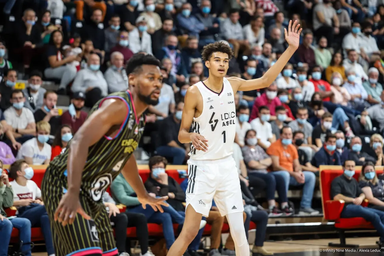 Victor Wembanyama (ASVEL) : « Je veux être sûr, à chaque fois, de revenir meilleur »