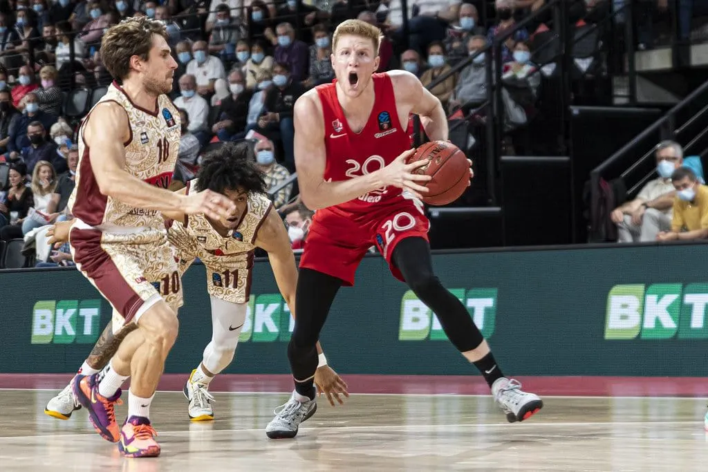 Hayden Dalton et la JL Bourg se séparent déjà