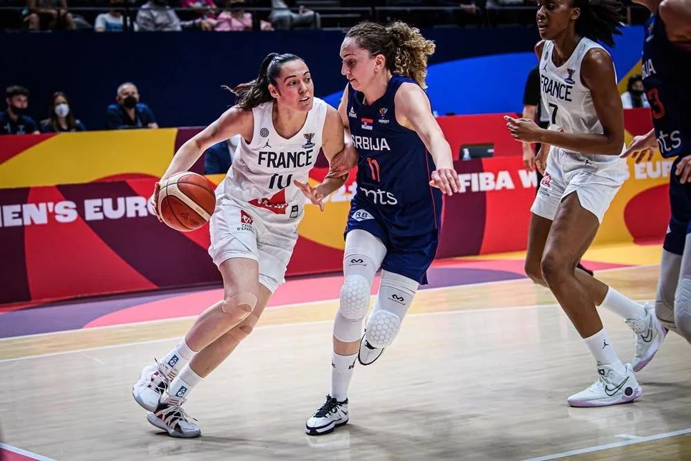 Qualifications Coupe du Monde féminine : Sarah Michel (Bourges) forfait